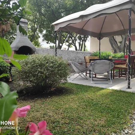 Διαμέρισμα Garden Vanya *