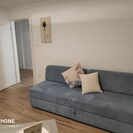 Апартаменты Garden Vanya