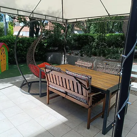 Appartement Garden Vanya *